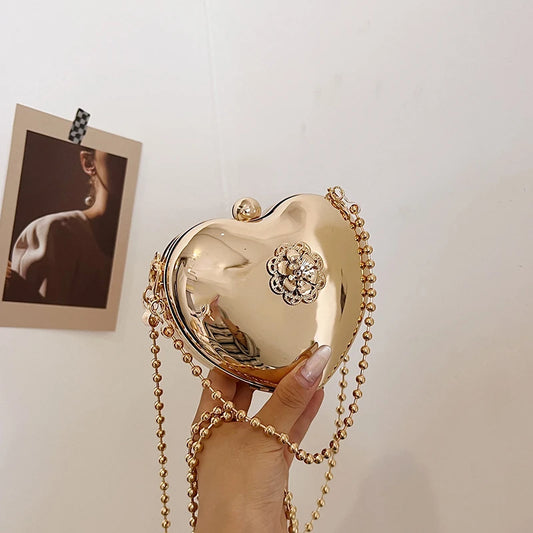 2025 New Fashion Mini Evening Party Bag Metal Frame Heart Shape Women Cross Body Bags Silver Gold Color Micro Chain Shoulder Bag 